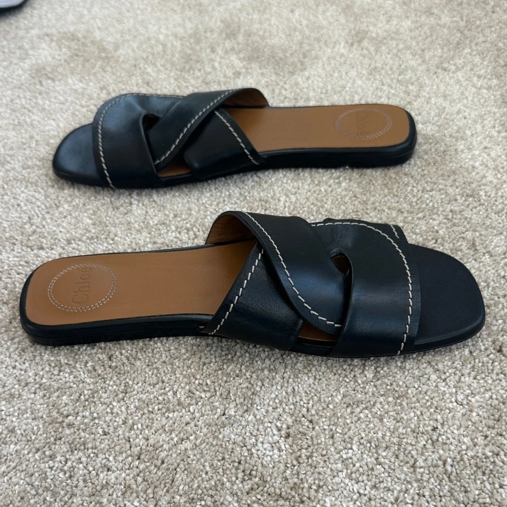 Chloe Black Leather Slide Sandals - Picture 4 of 13